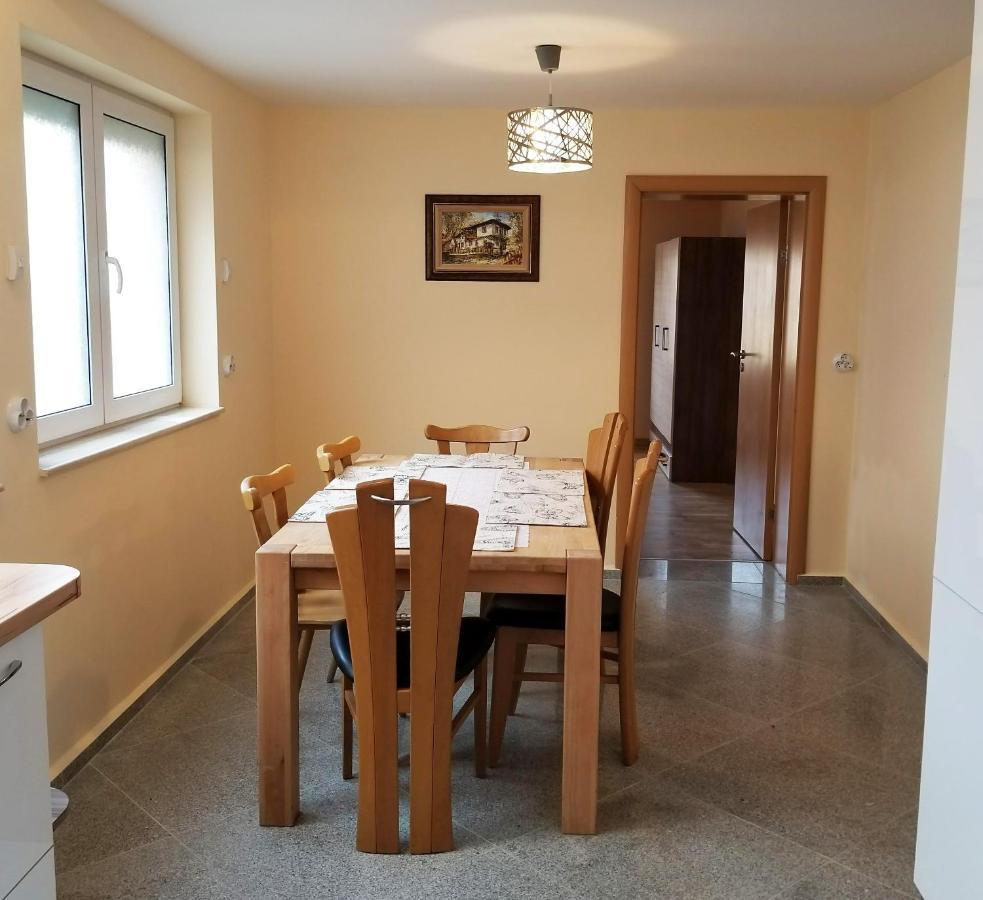 A Spacious 3 Bedroom Apartment In Bad Abbach/Regensburg 외부 사진