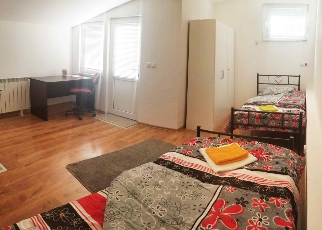 A Spacious 3 Bedroom Apartment In Bad Abbach/Regensburg 외부 사진